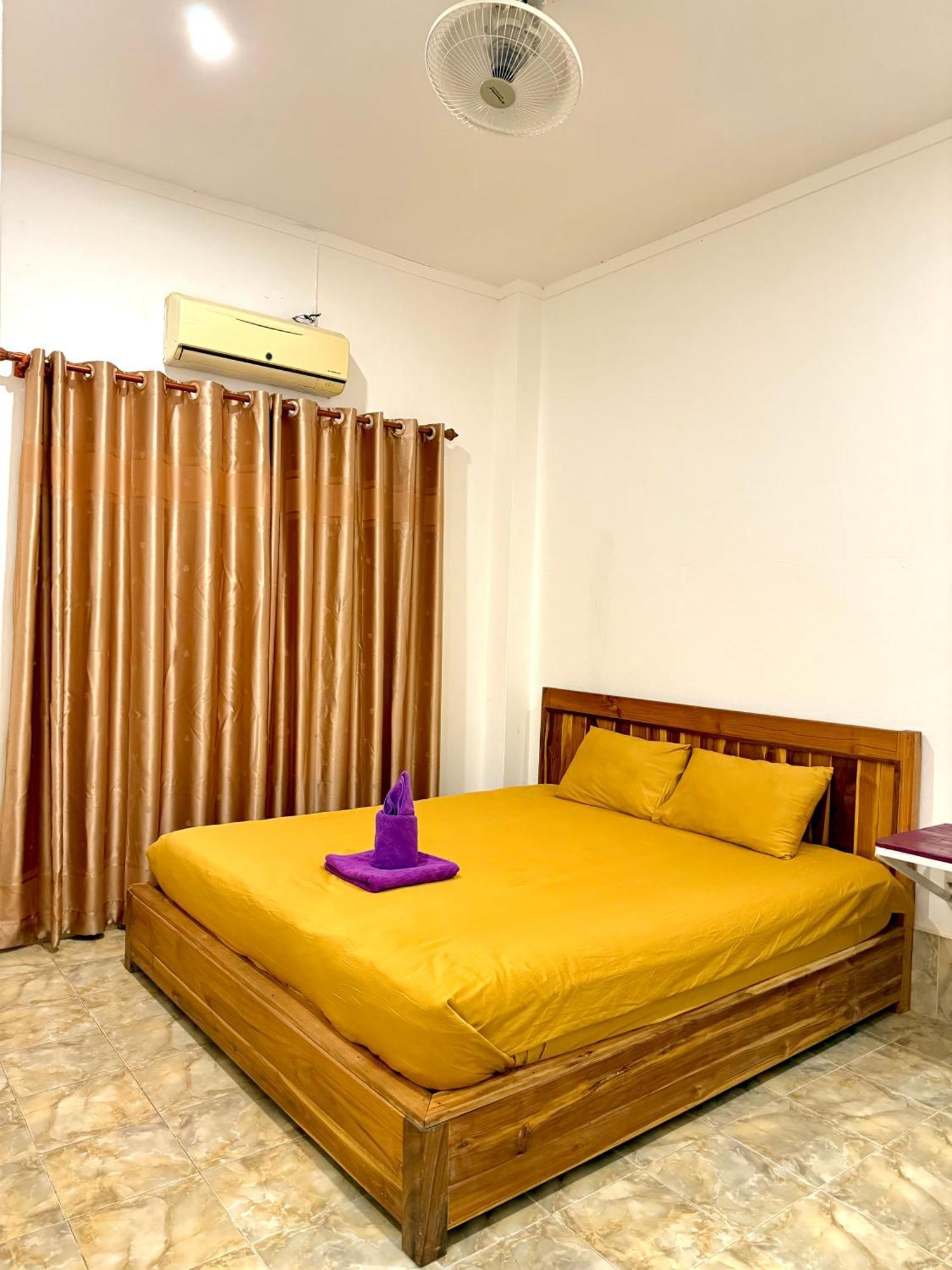 Bed and breakfast Golden Dragon House Vang Vieng Extérieur photo